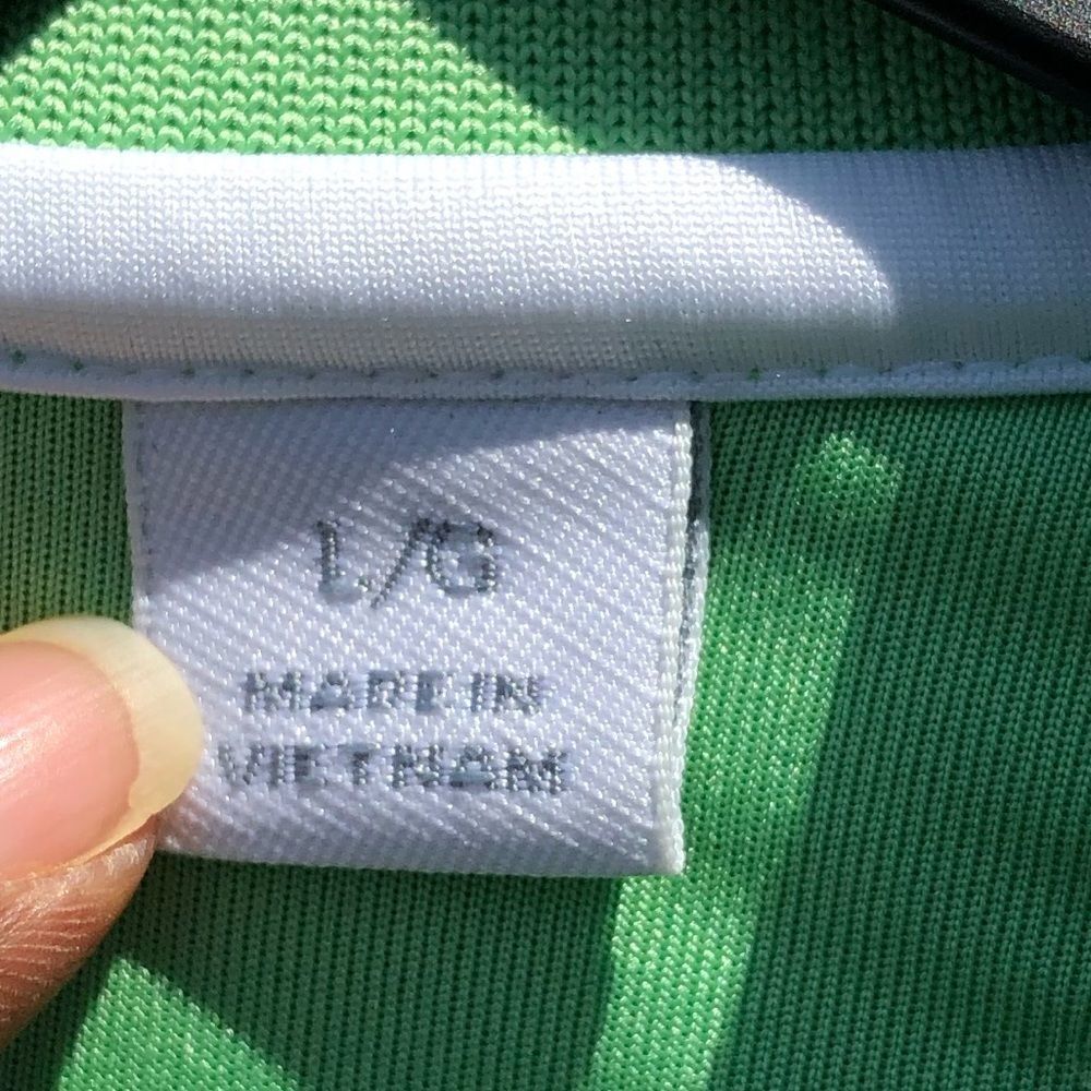 CUTTER & BUCK polo style golf shirt - Picture 5 of 6